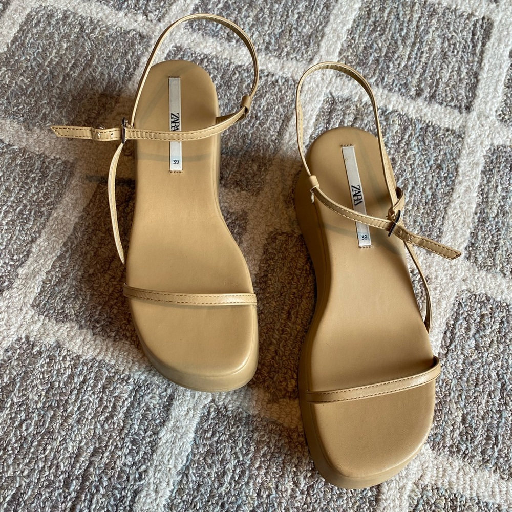 Zara Tan Platform Sandals Size 8